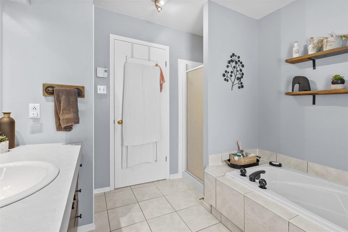 Maison de plain-pied, Mascouche, photo 20 de 34