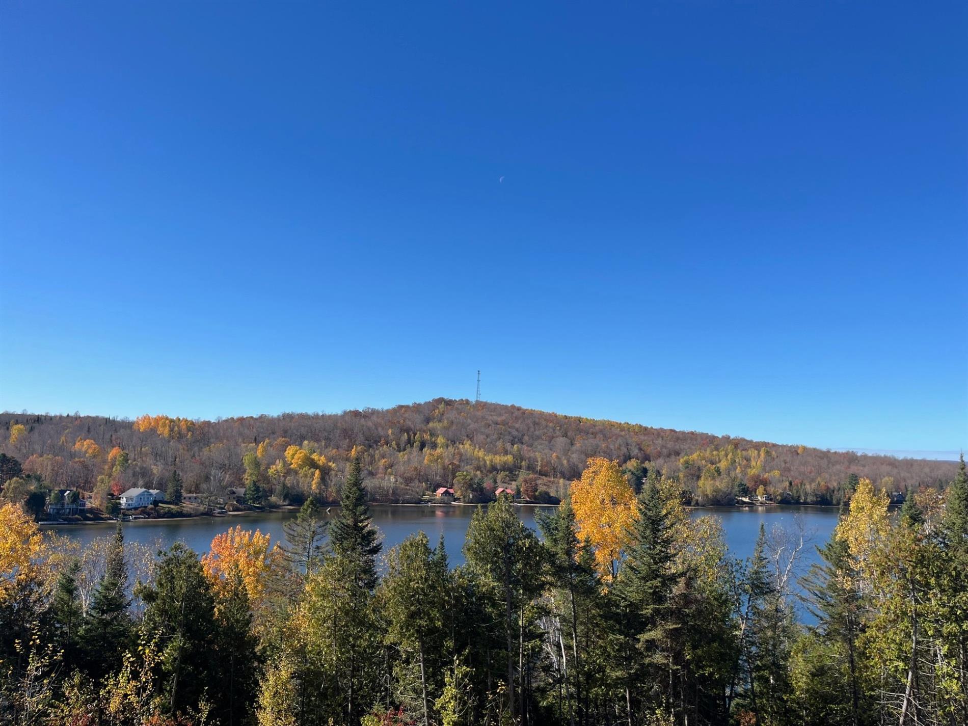925 Route 309 — photo 2