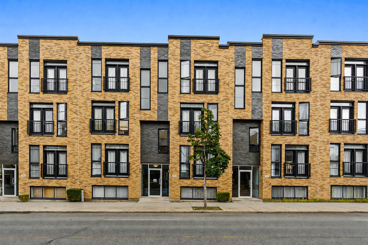 Apartment / Condo - 7945 Rue St-Hubert, Montréal (Villeray/Saint-Michel/Parc-Extension)