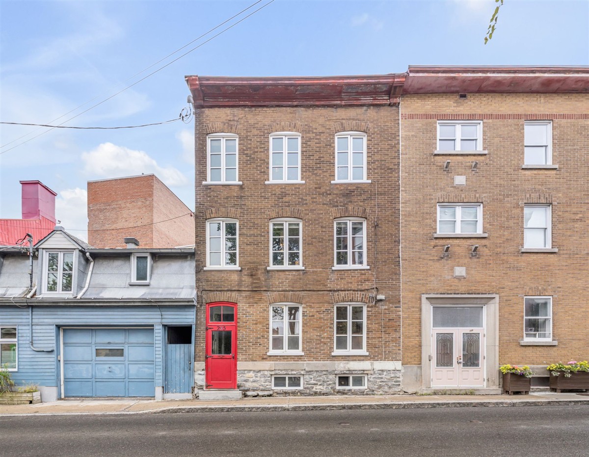 Vue 53 de la propriété réf. 27903914 – 245 Rue D'Aiguillon G1R 1L7