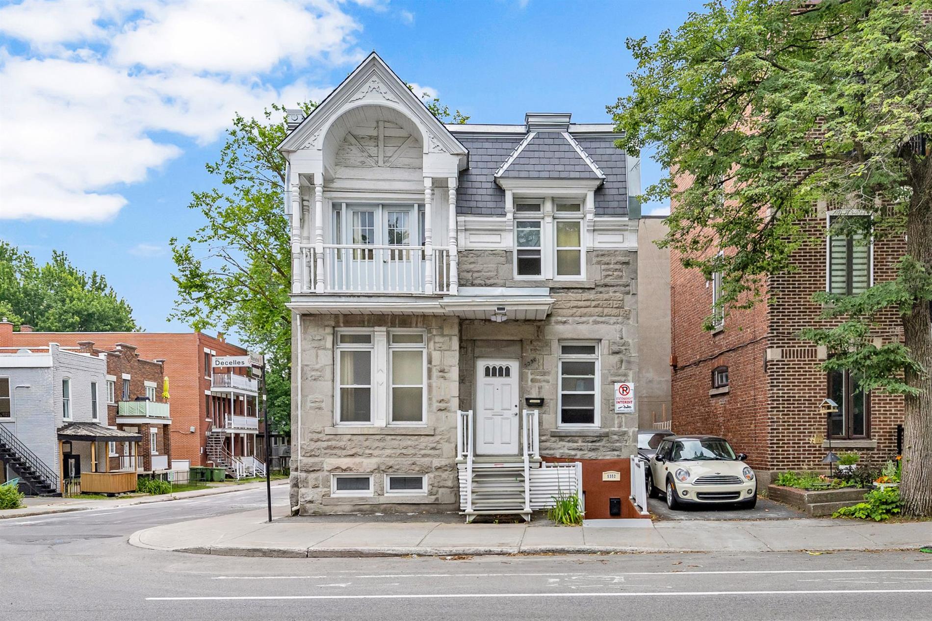 5350-5352 Av. Decelles — photo 1