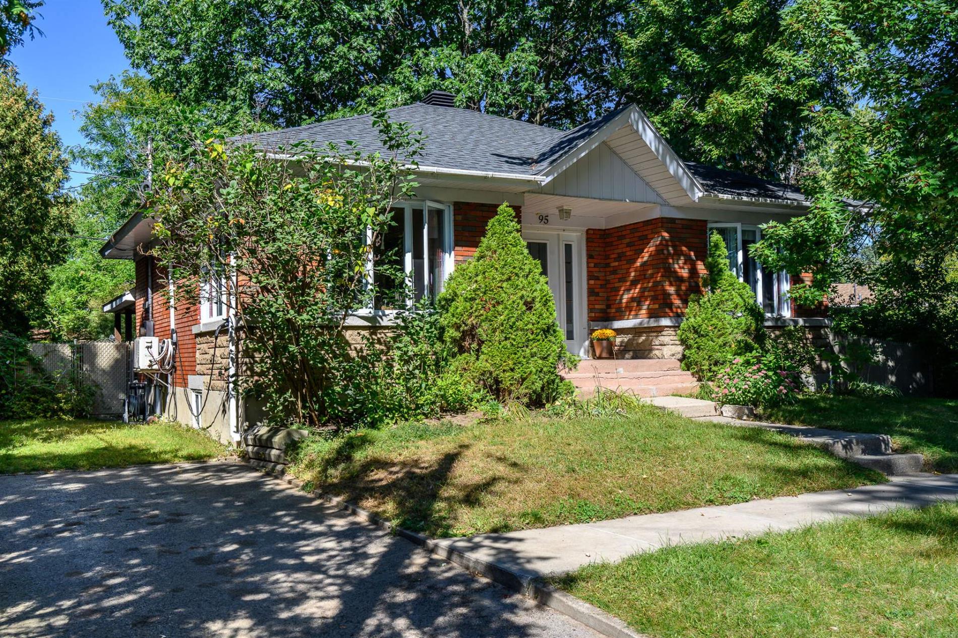 95 Rue Labelle — photo 2