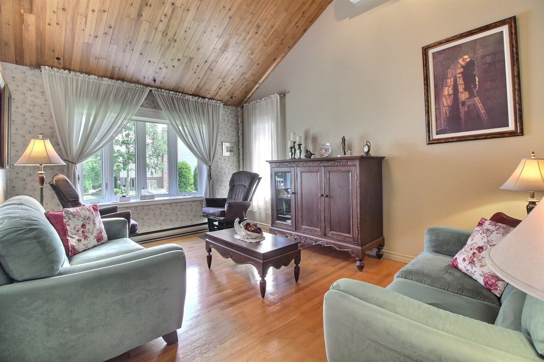 1960 Av. Albert-Dufresne — photo 2