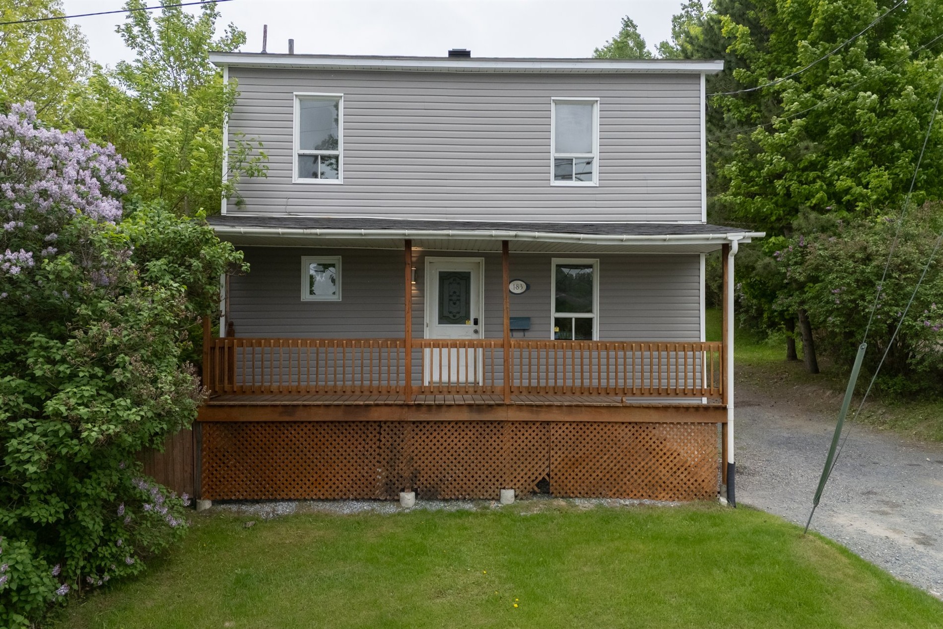 183 Rue Manville O. — photo 1