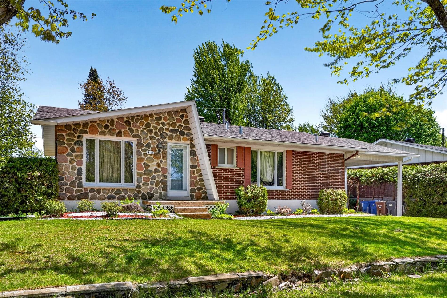 1117 Rue Paul-Courteau — photo 1