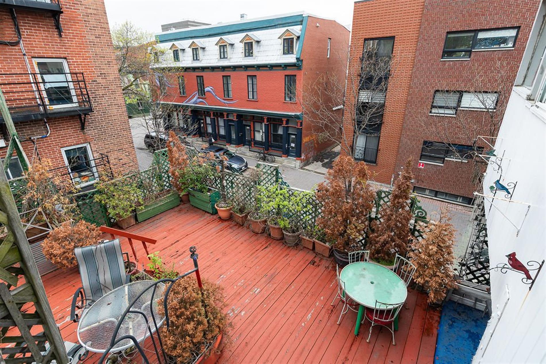 4028 Av. Laval — photo 2