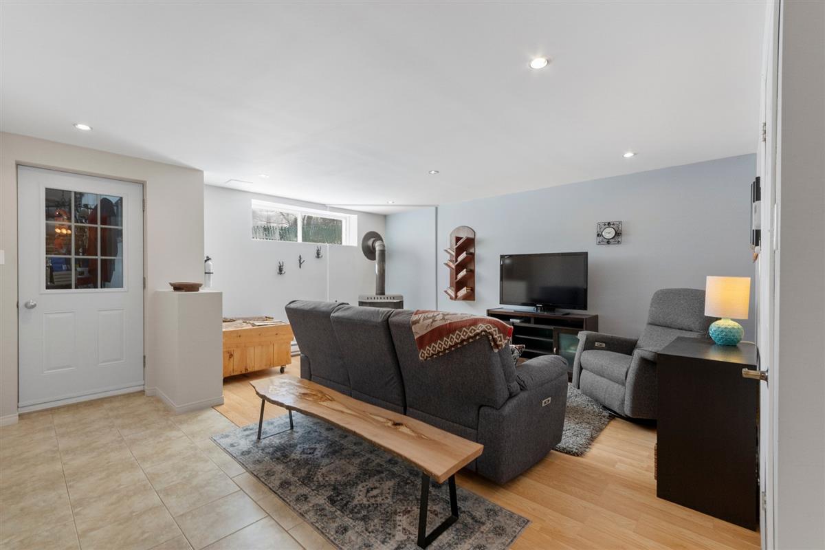 Vue 22 de la propriété réf. 11484123 – 311 Mtée du Versant-Sud S. J8C 2Z7