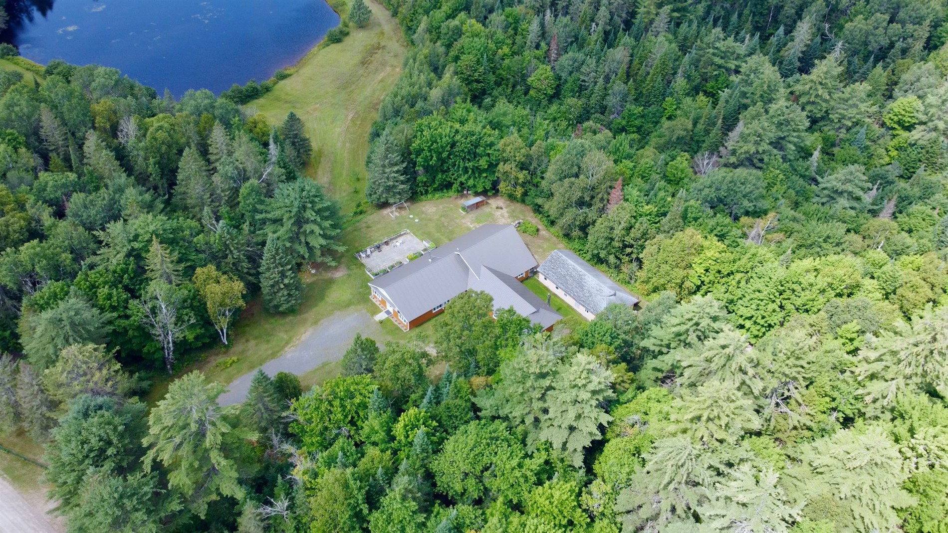 1000 Ch. du Lac-des-Soeurs — photo 2