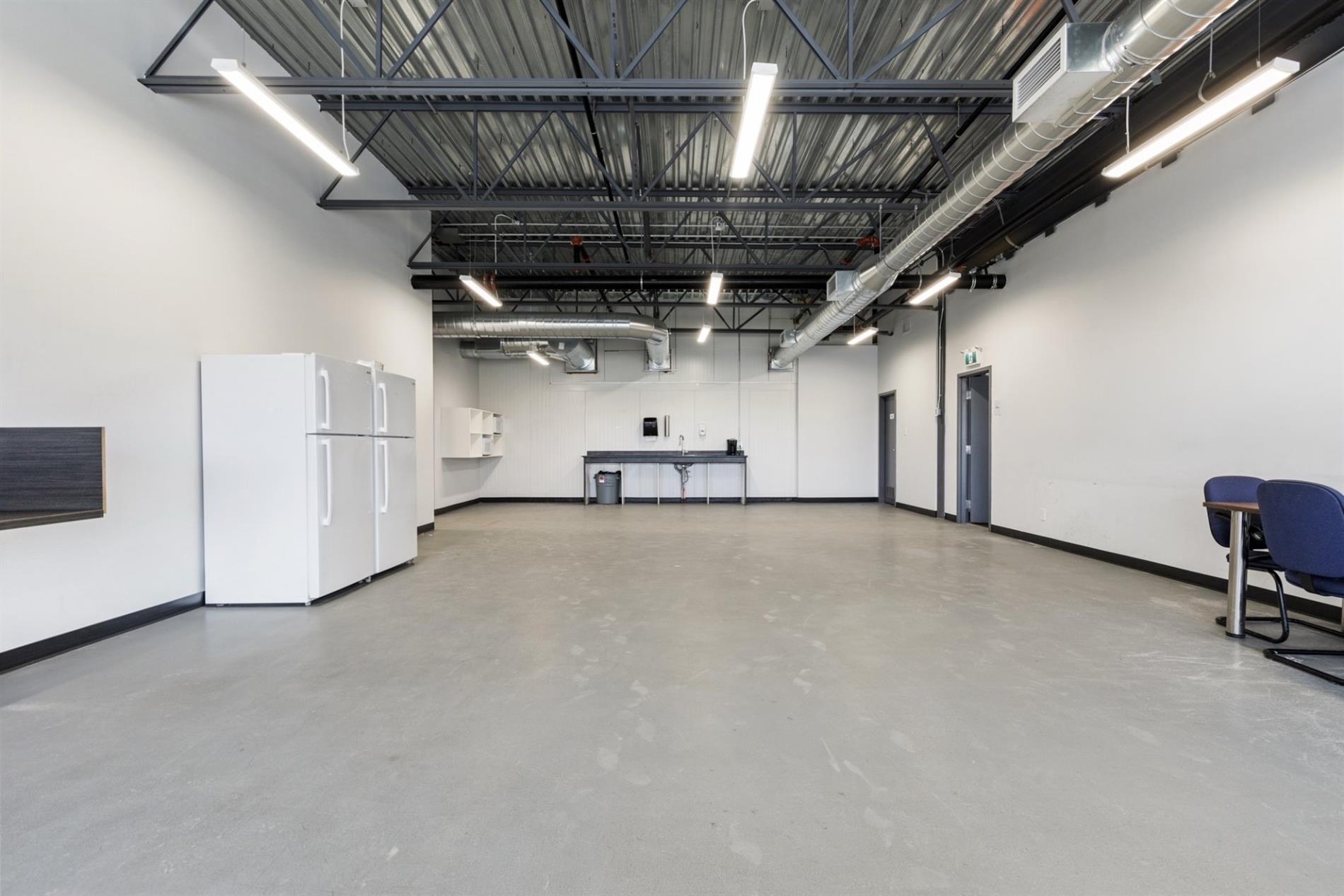 1324 Av. de la Gare — photo 2