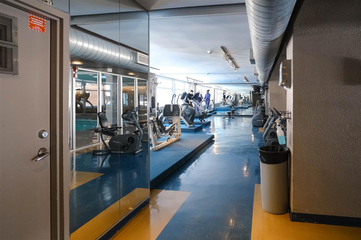EXERCISE ROOM