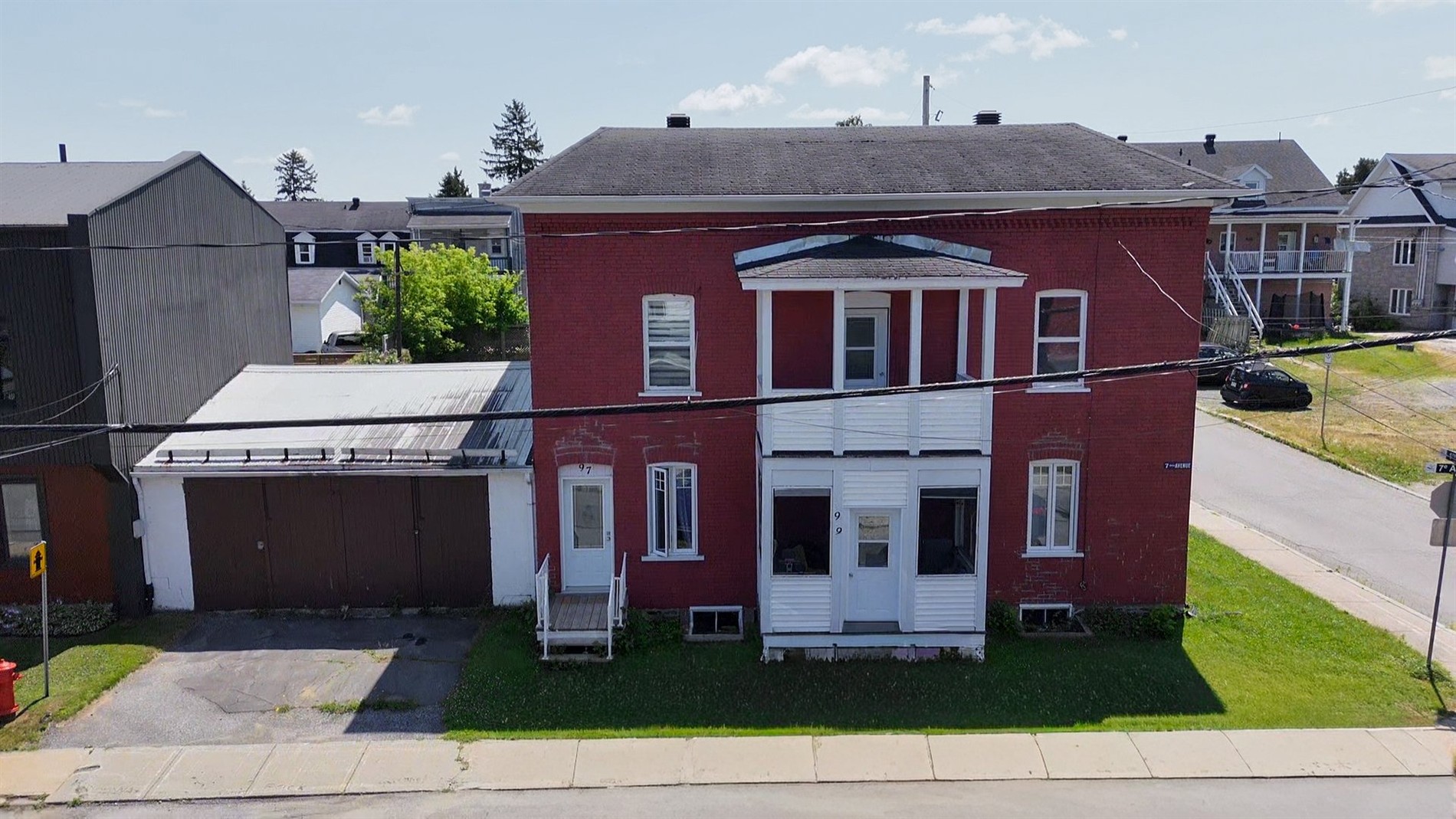 97-99 7e Avenue — photo 2
