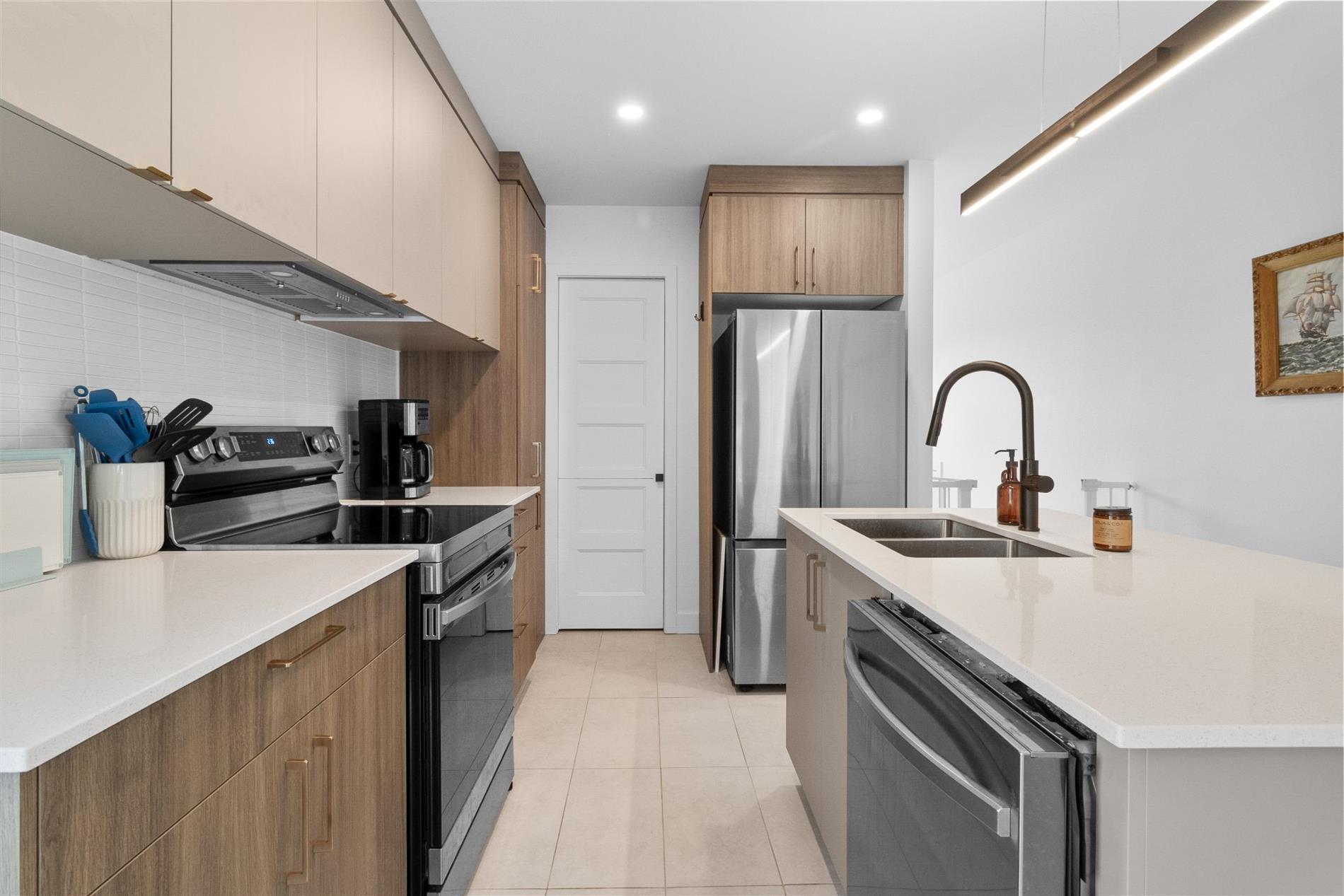 1045 Rue des Orpailleurs — photo 3