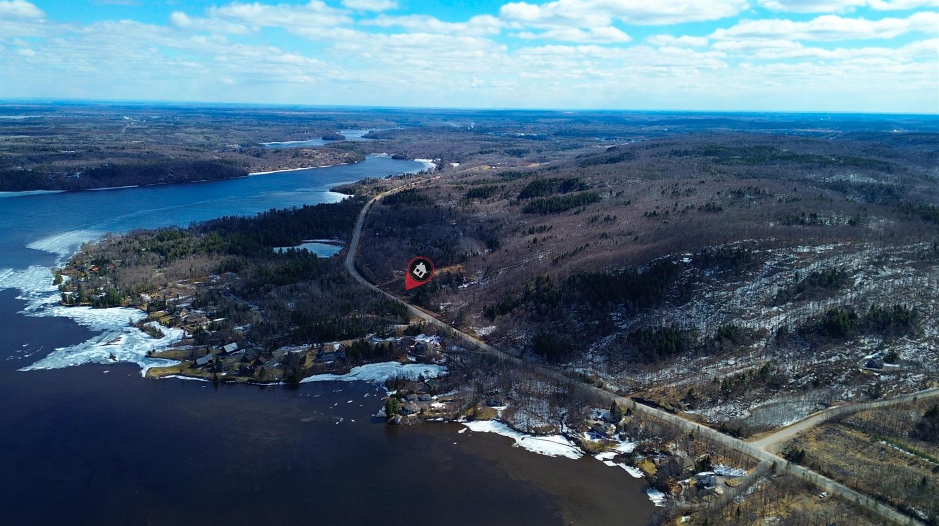 57 Ch. de St-Jean-des-Piles — photo 2