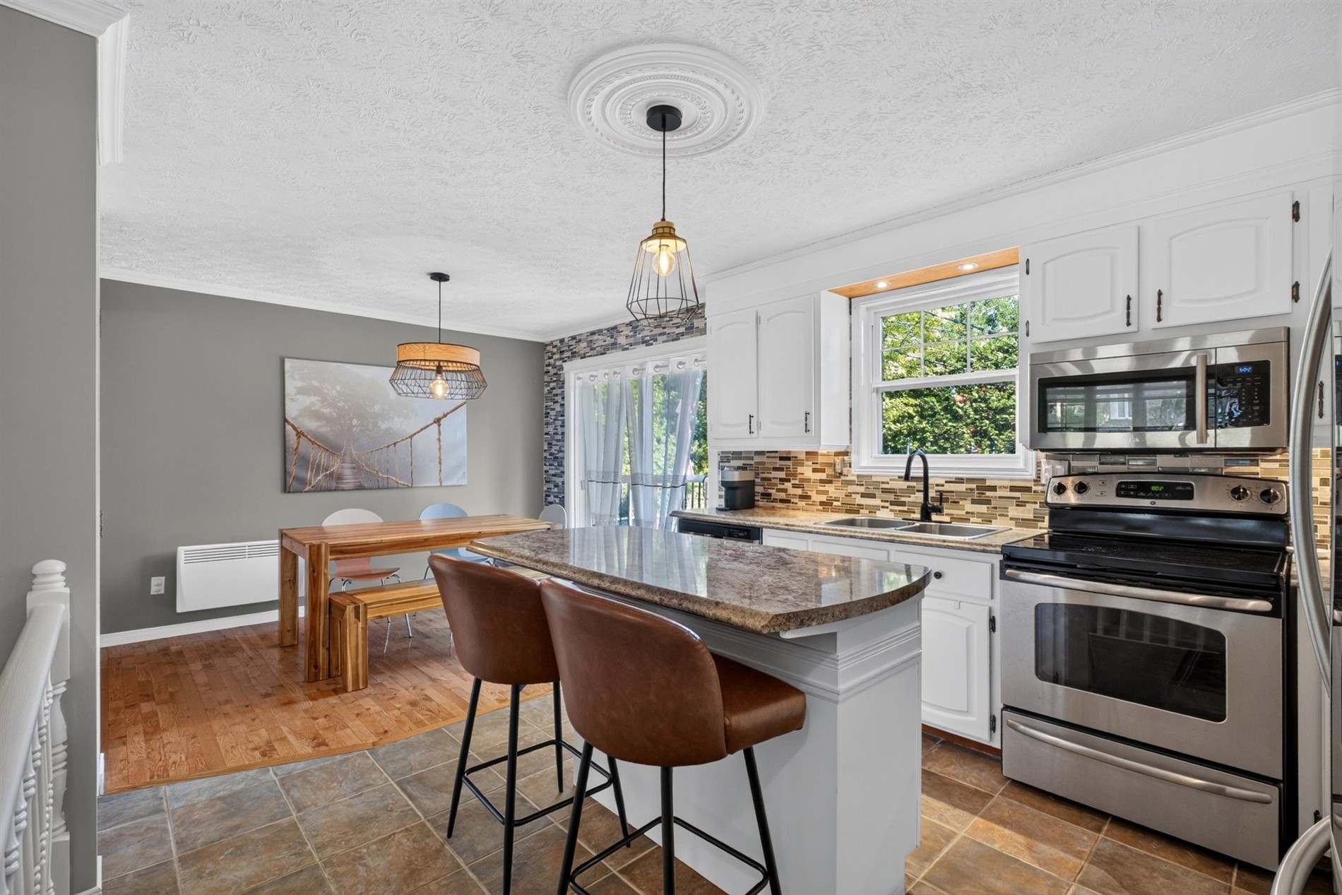 2307 Rue des Merisiers — photo 2