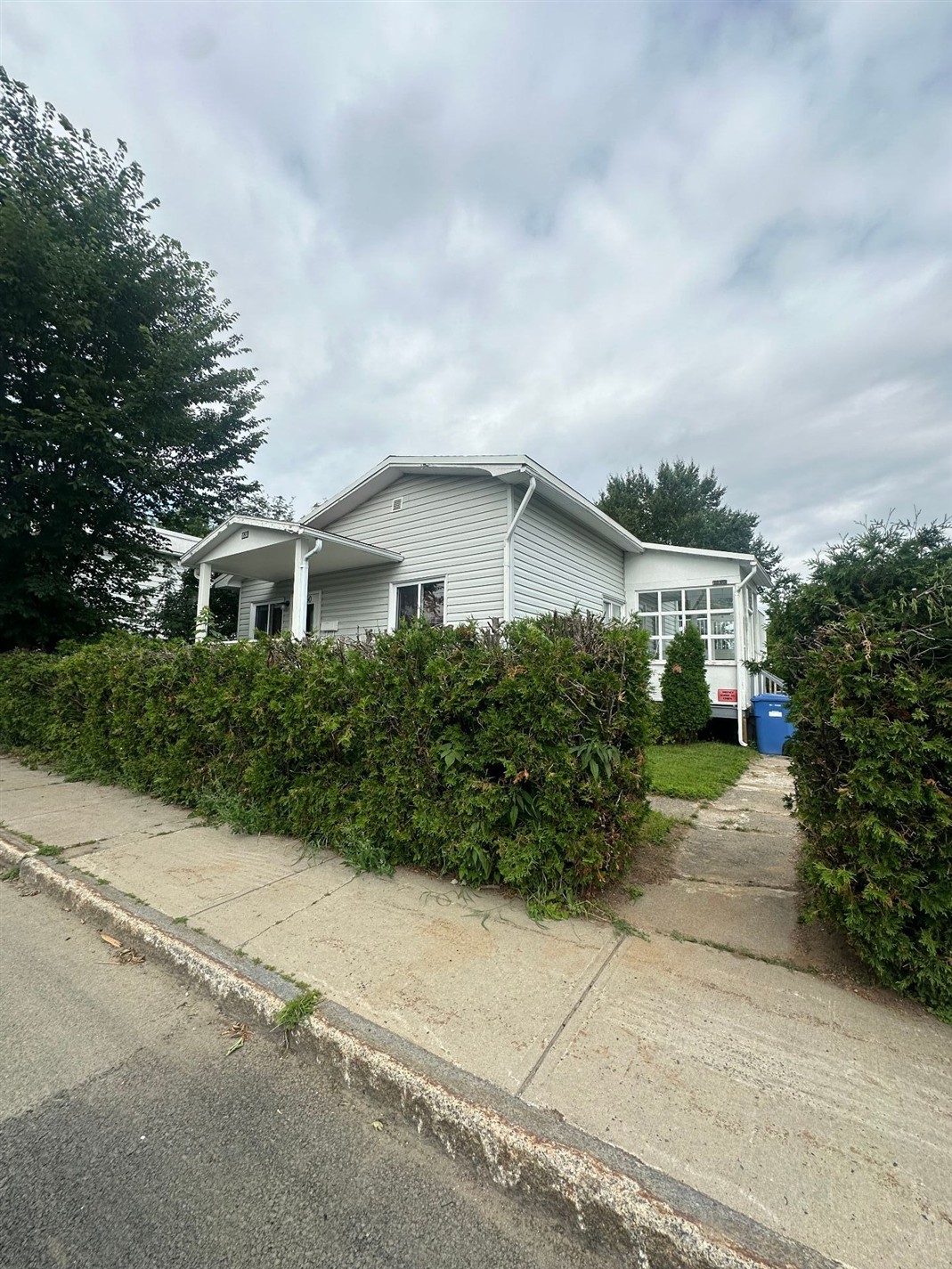 1530 5e Avenue — photo 3