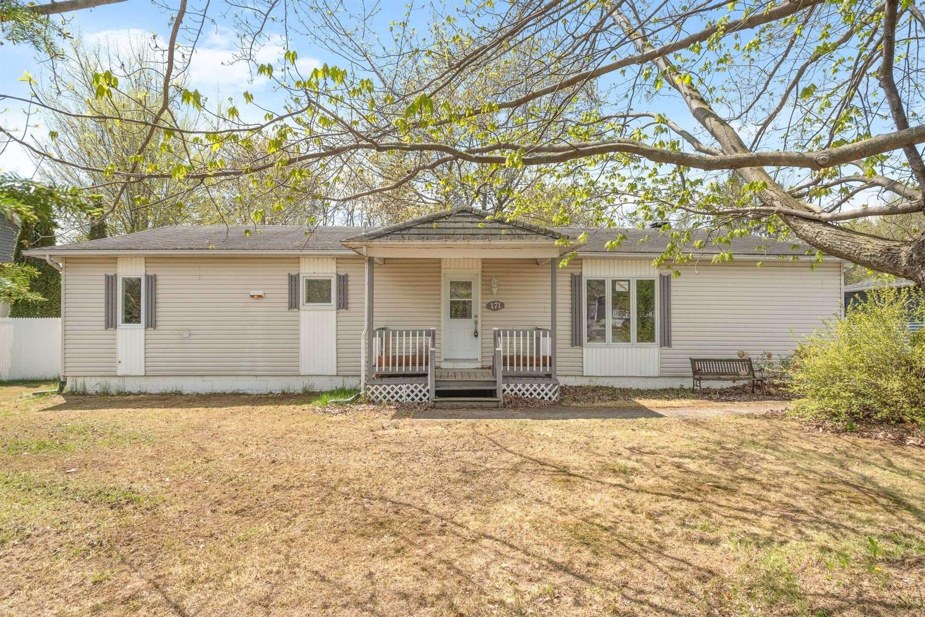 171 Carré Léo-Arbour — photo 1
