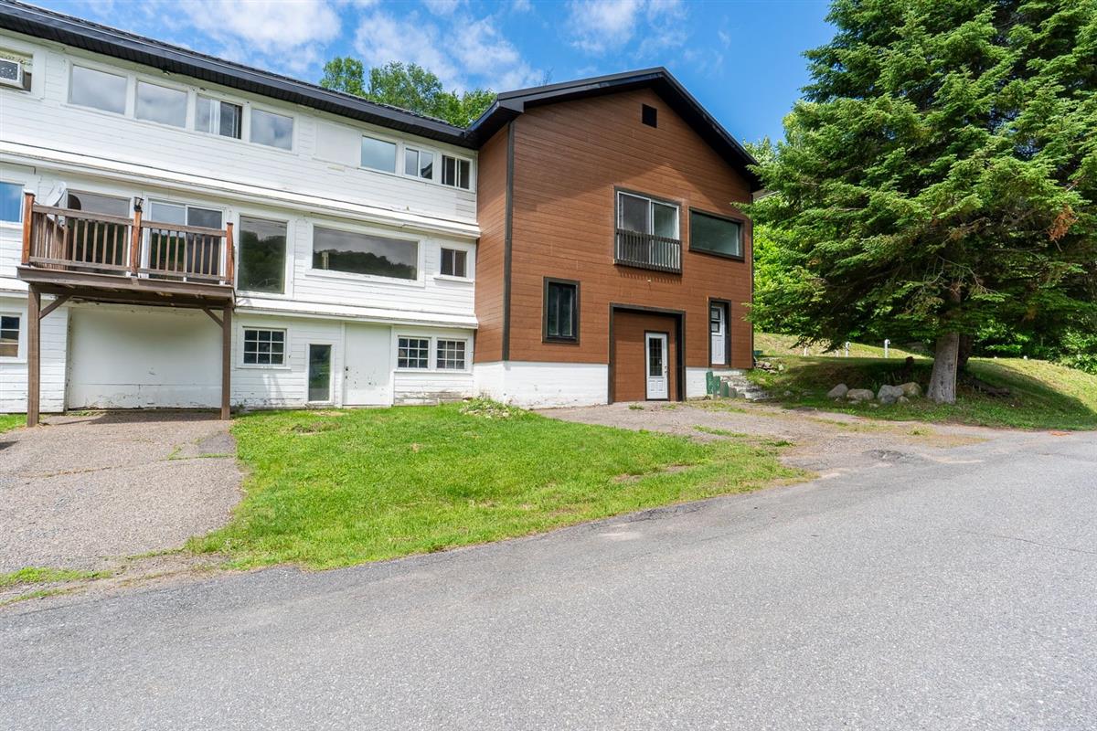 Appartement / Condo - 1275 Ch. du Mont-Loup-Garou, Sainte-Adèle
