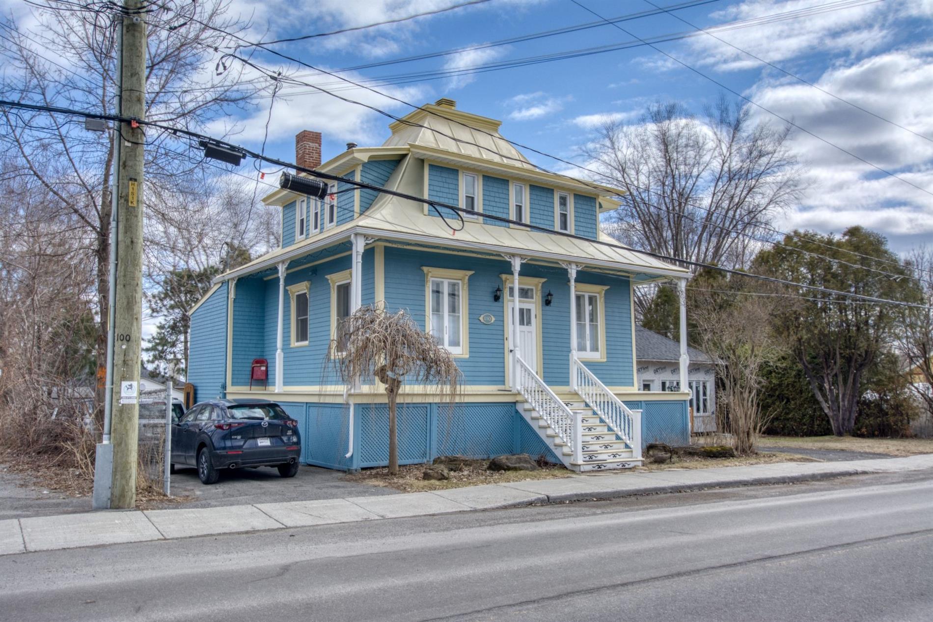 110 Rue Notre-Dame — photo 1