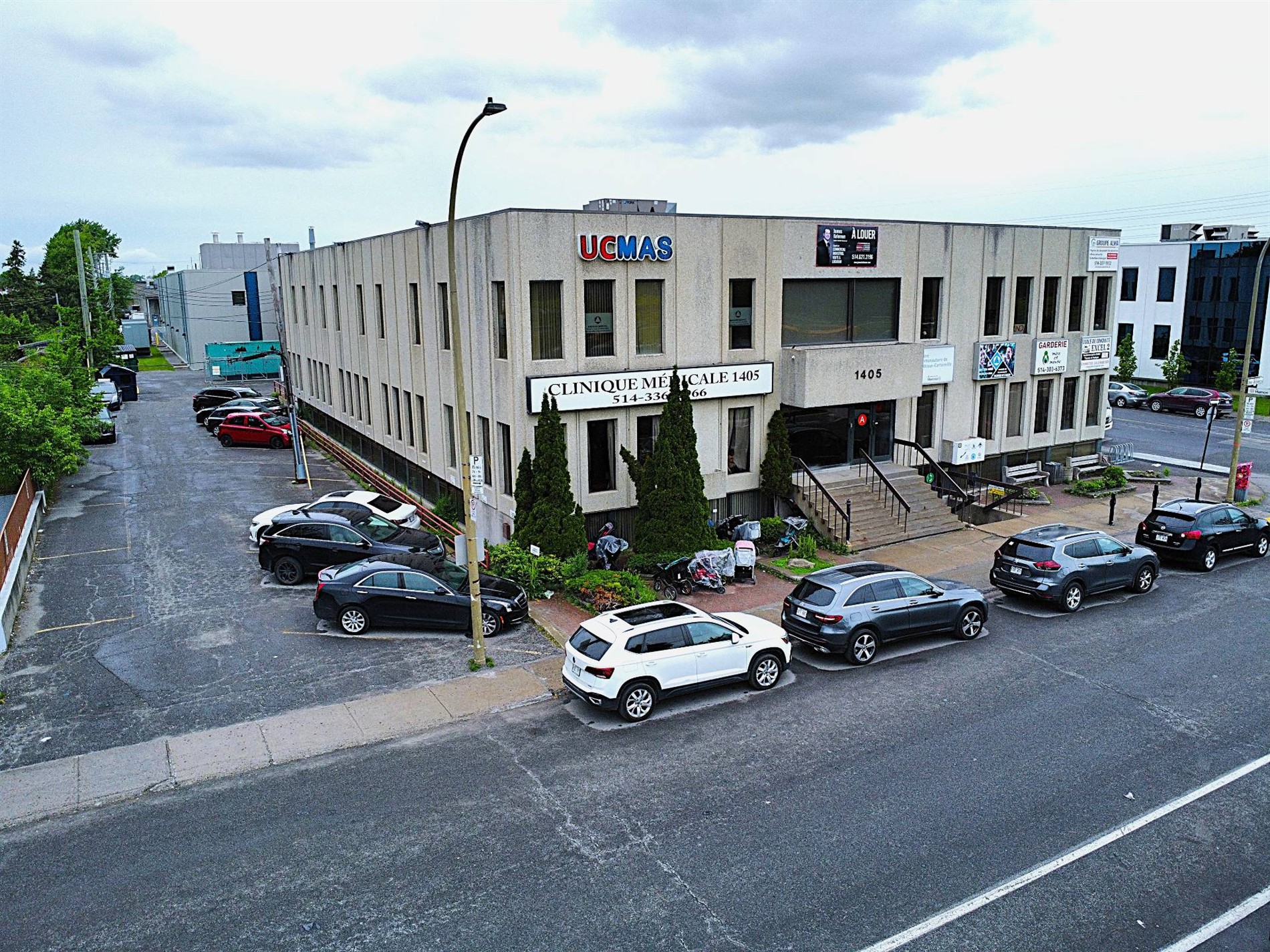 1405 Boul. Henri-Bourassa O. — photo 1