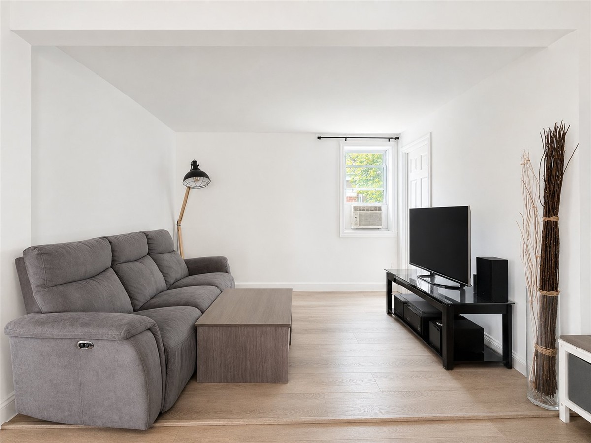 Vue 9 de la propriété réf. 11861460 – 1506 Rue Murray J4T 1C7