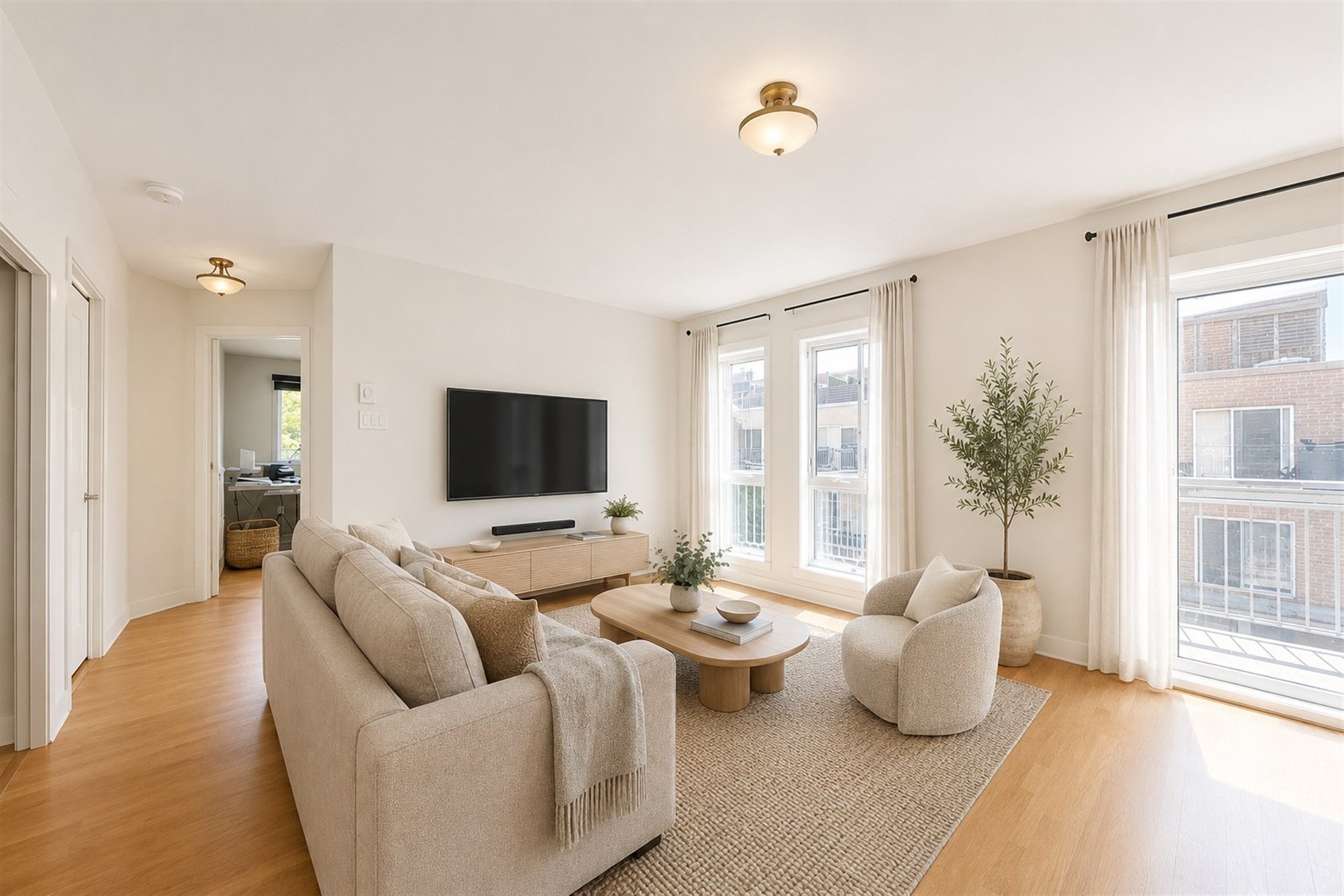 204-10260 Av. Péloquin — photo 1