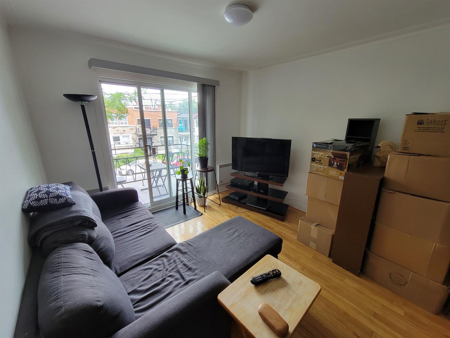 2566 Av. Bourbonnière — photo 3