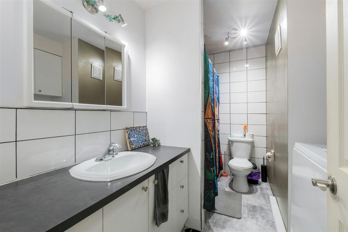 Vue 27 de la propriété réf. 23758572 – 277-279 Rue de Pierrefontaine J7G 1Y1