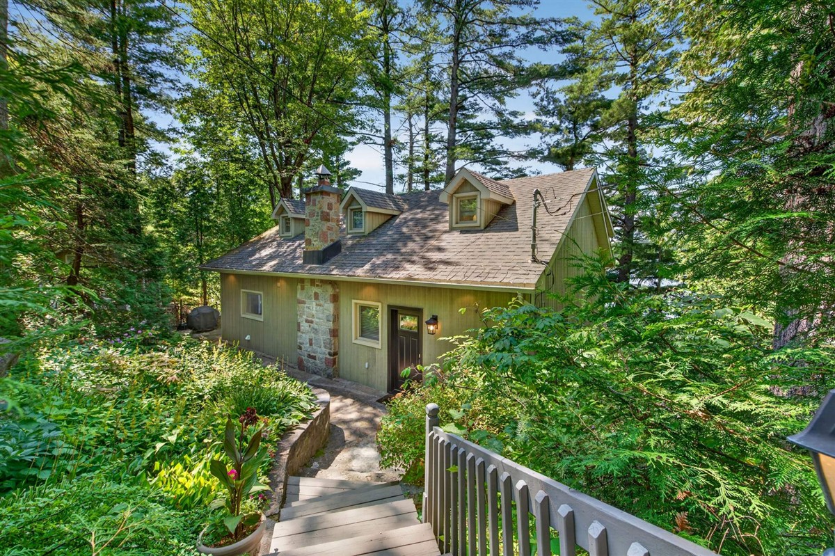 Vue 10 de la propriété réf. 14710849 – 693 Ch. du Lac-Connelly J8A 2A9