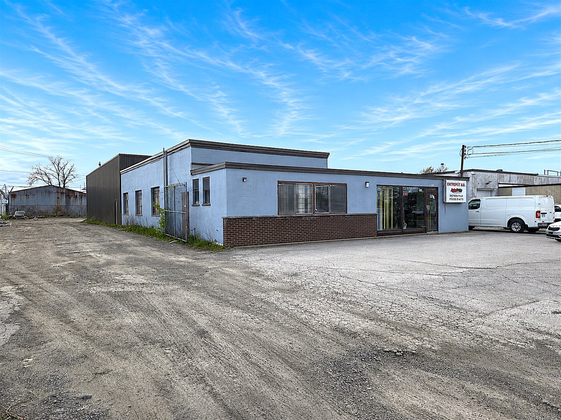 2040 Av. Francis-Hughes — photo 2