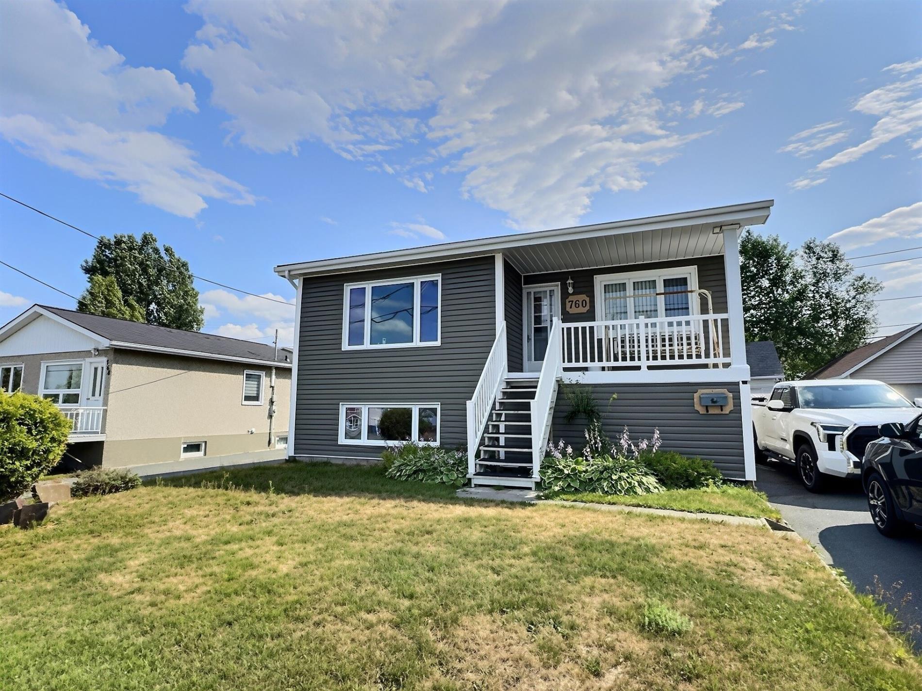 760 Rue Charbonneau — photo 1
