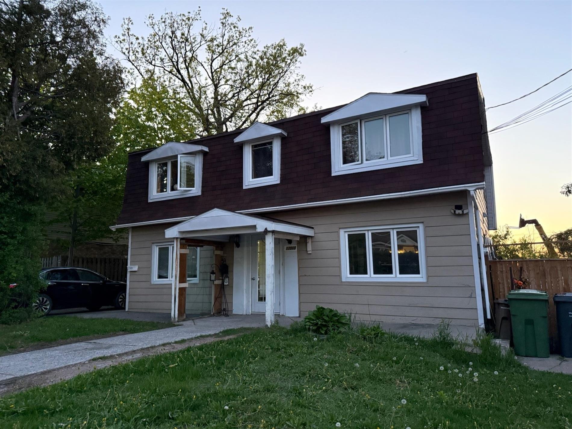 17089-17091 Rue St-Denis — photo 1