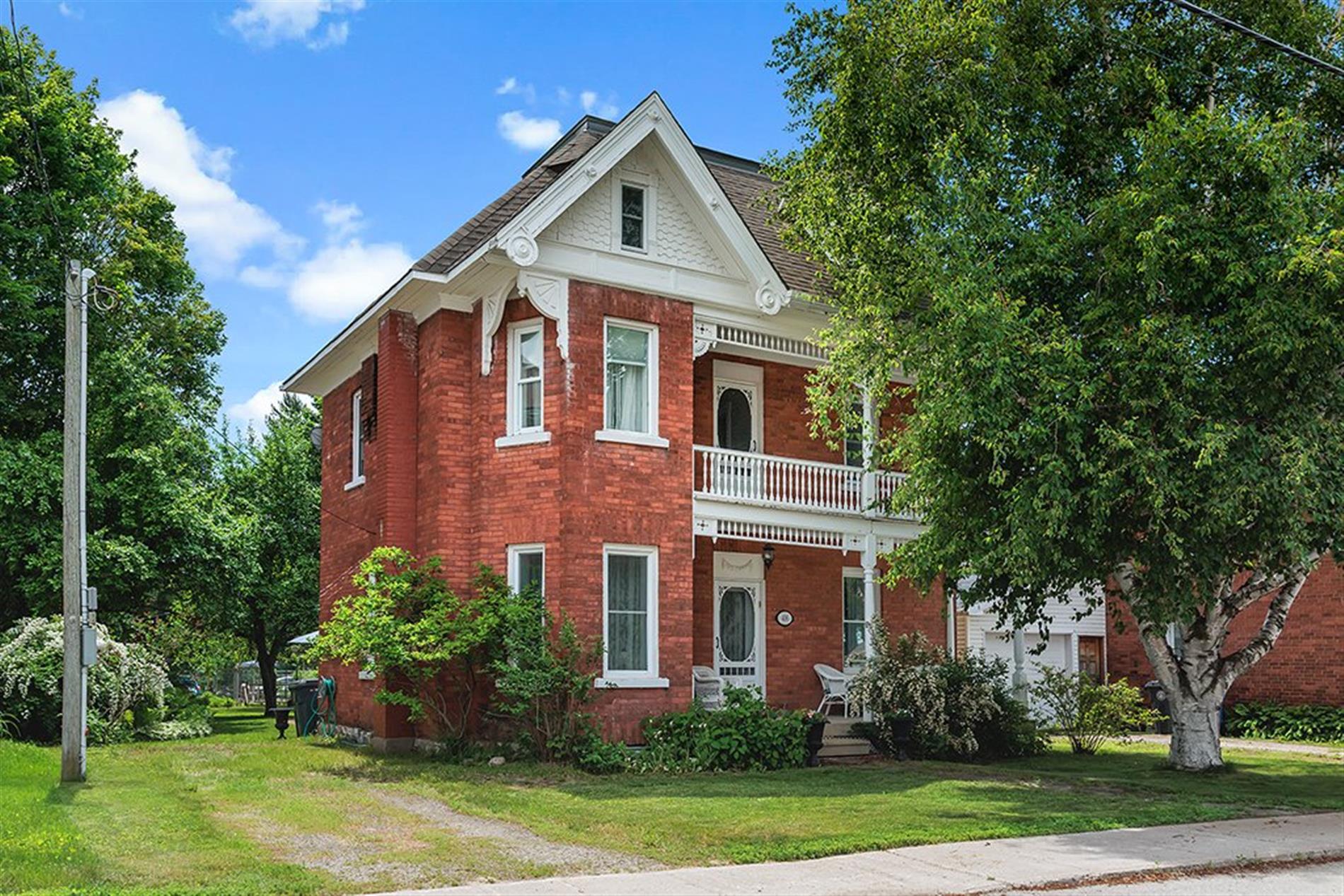 406 Rue King — photo 1
