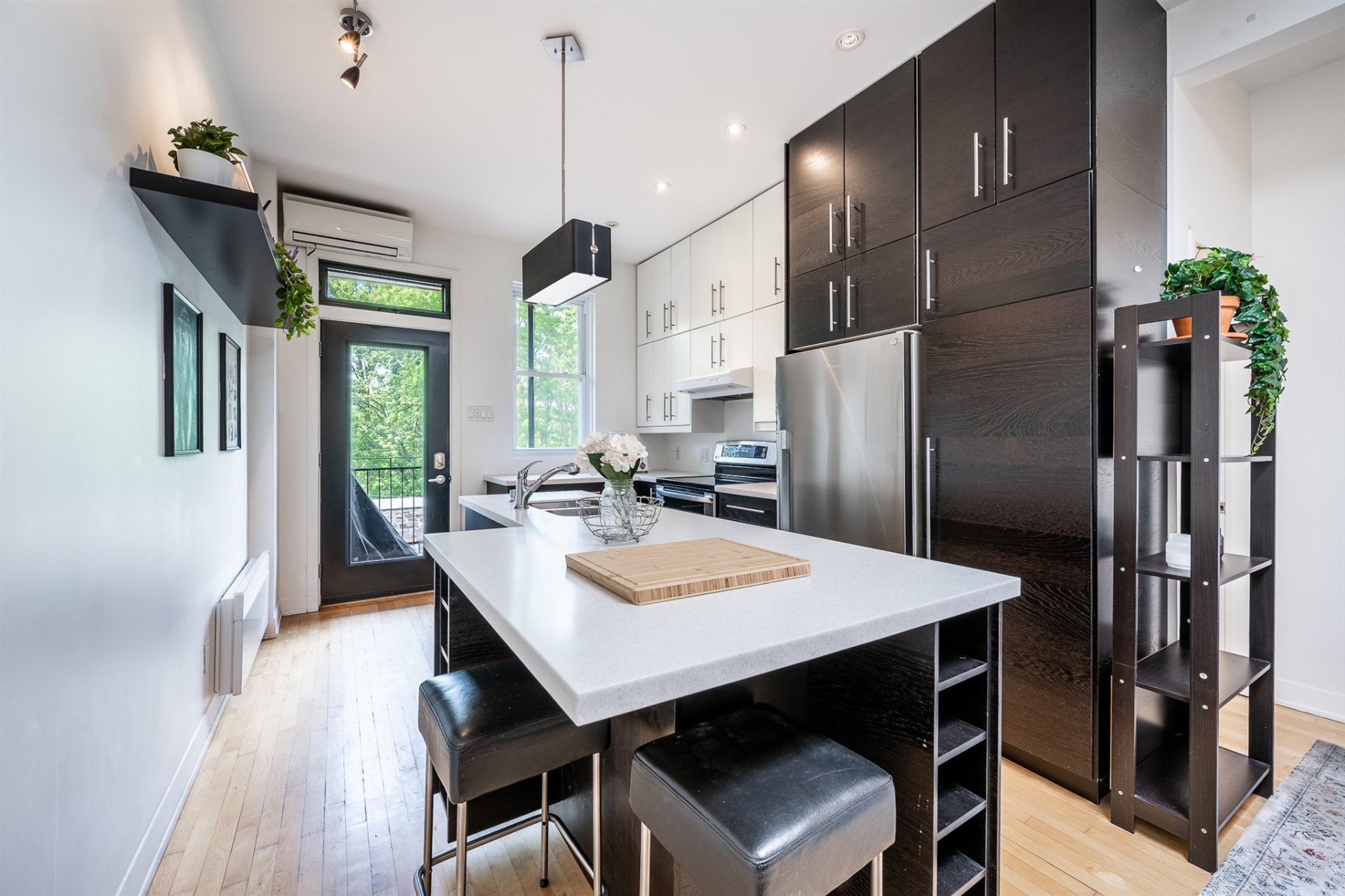 5560 Rue St-Denis — photo 3