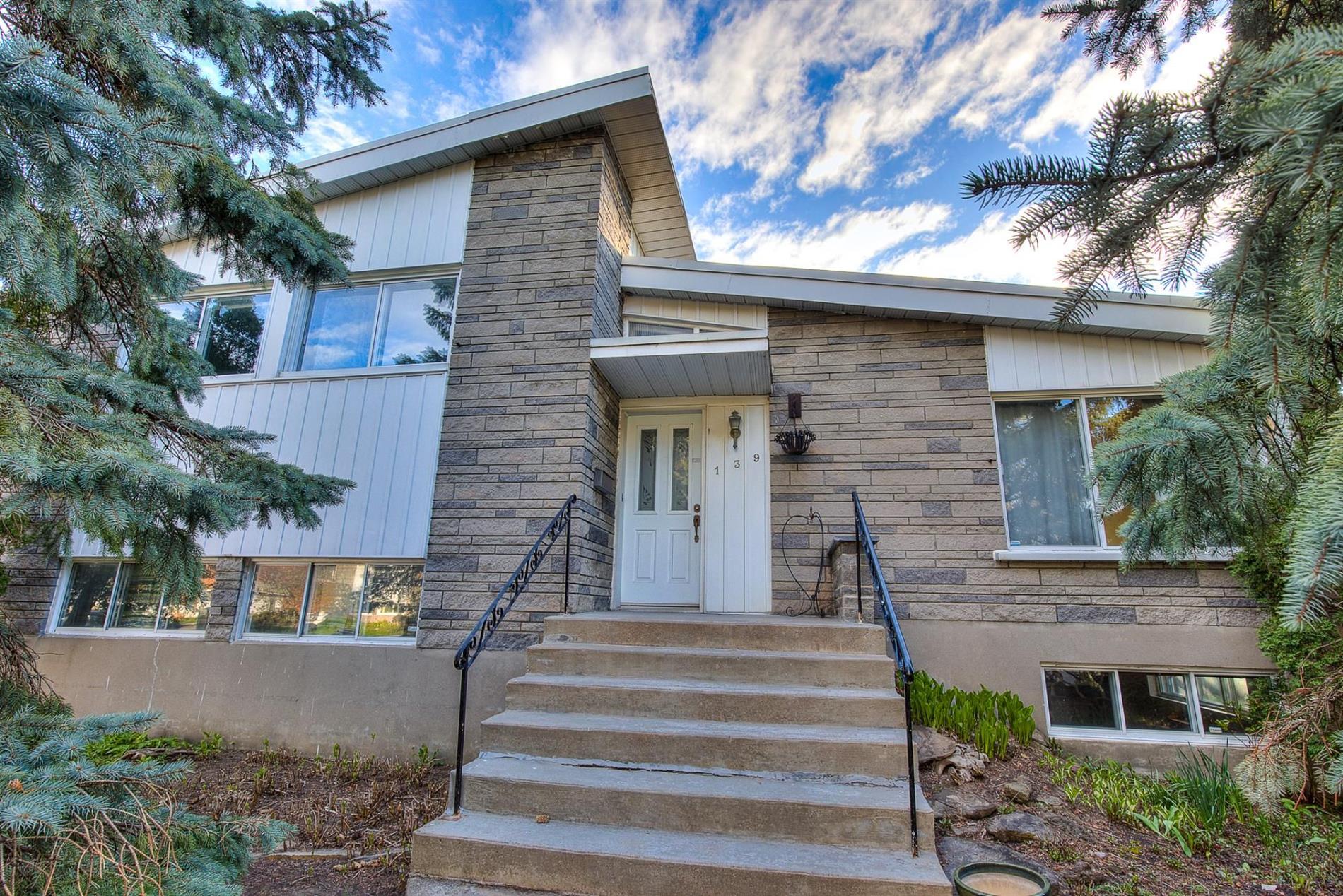 139 Av. Giroux — photo 1
