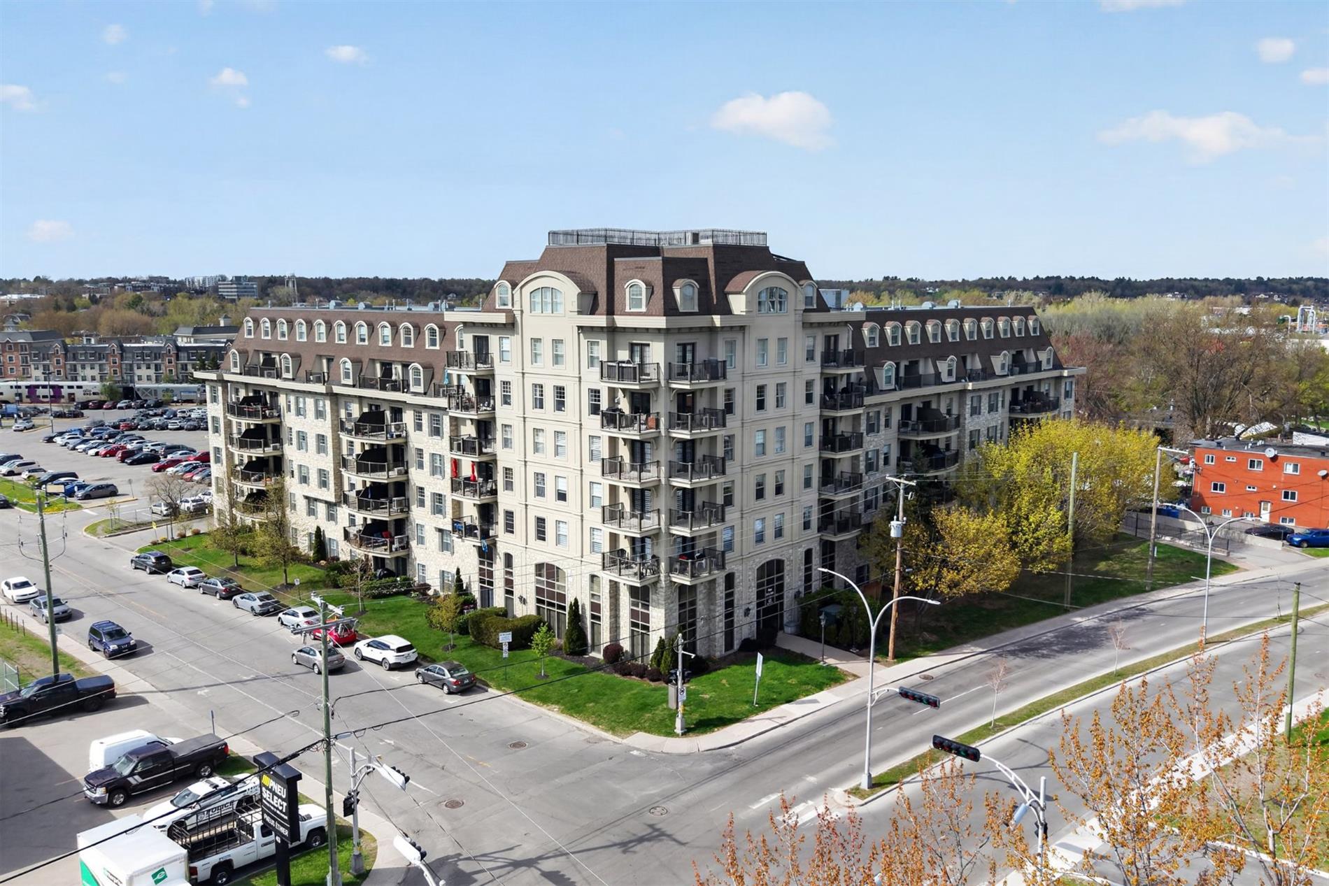 45 Boul. Desjardins E. — photo 1