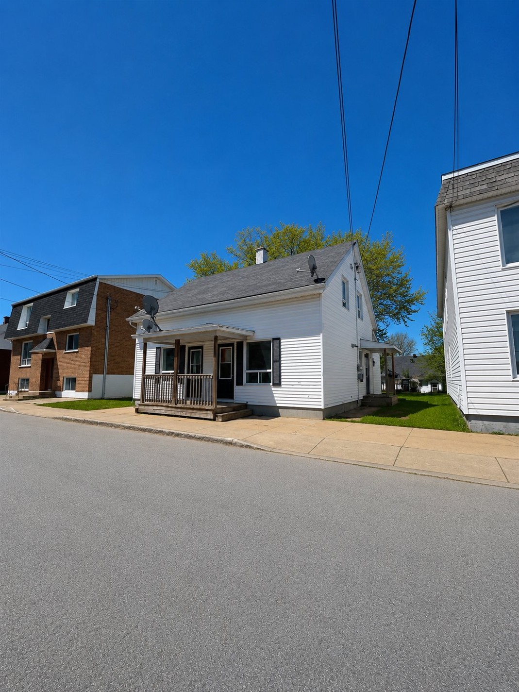510-512 Av. Robert-Boulanger — photo 3