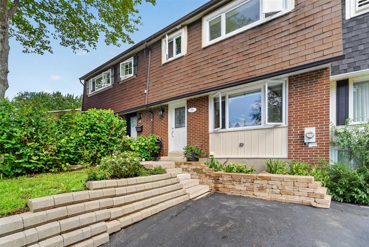 Two or more storey - 38 Place de Morley, Lorraine
