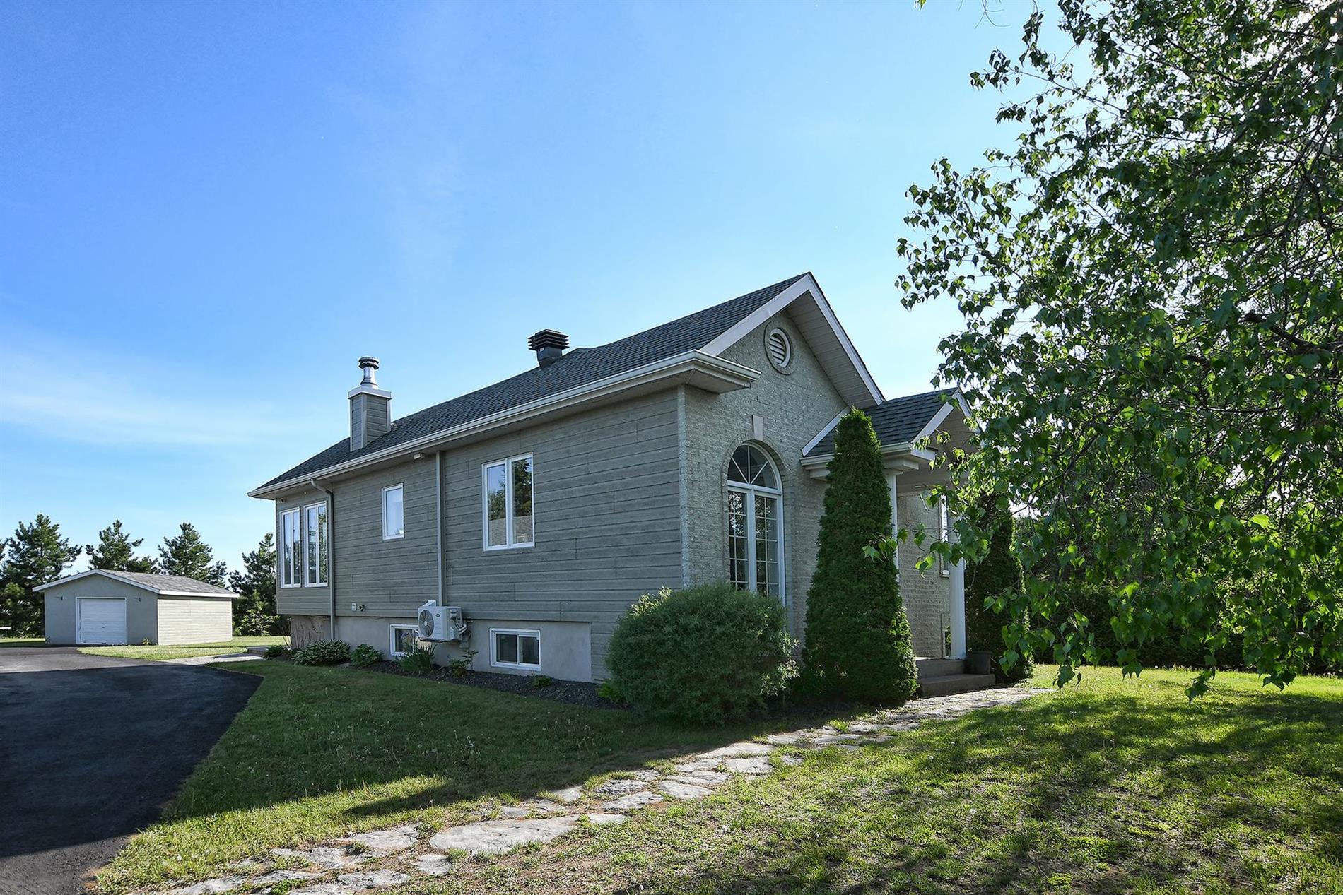 551 Rg Ste-Julie — photo 3