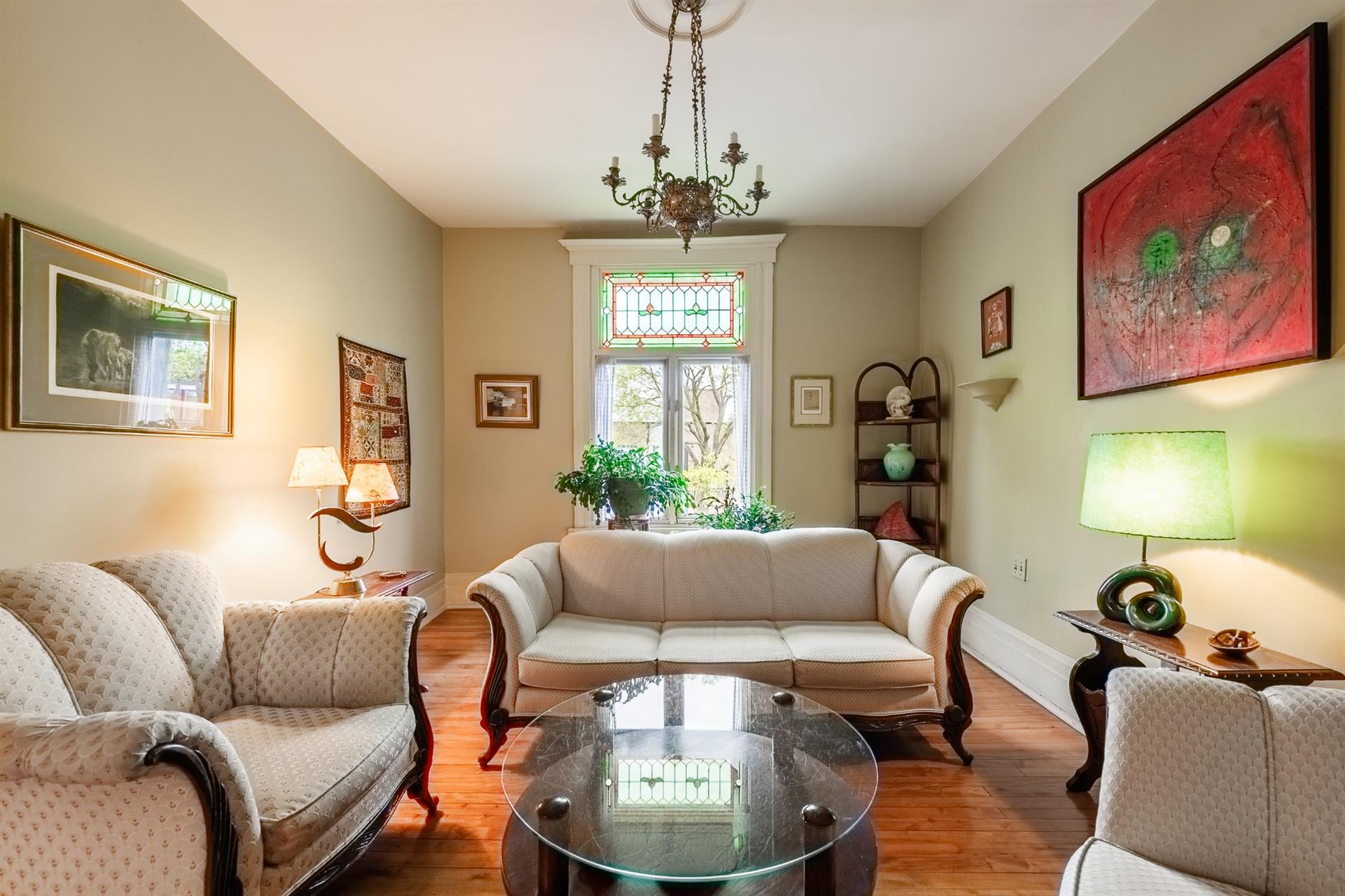 723 Av. Bloomfield — photo 3
