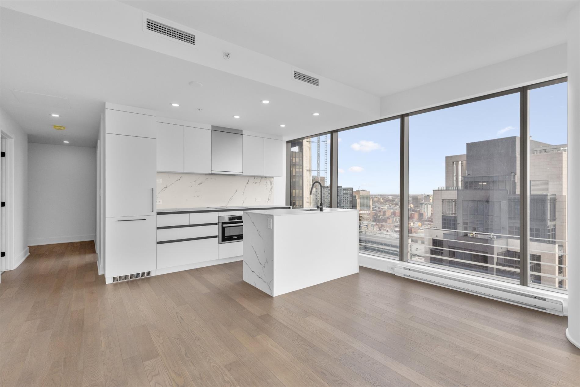3304-720 Rue St-Jacques — photo 1
