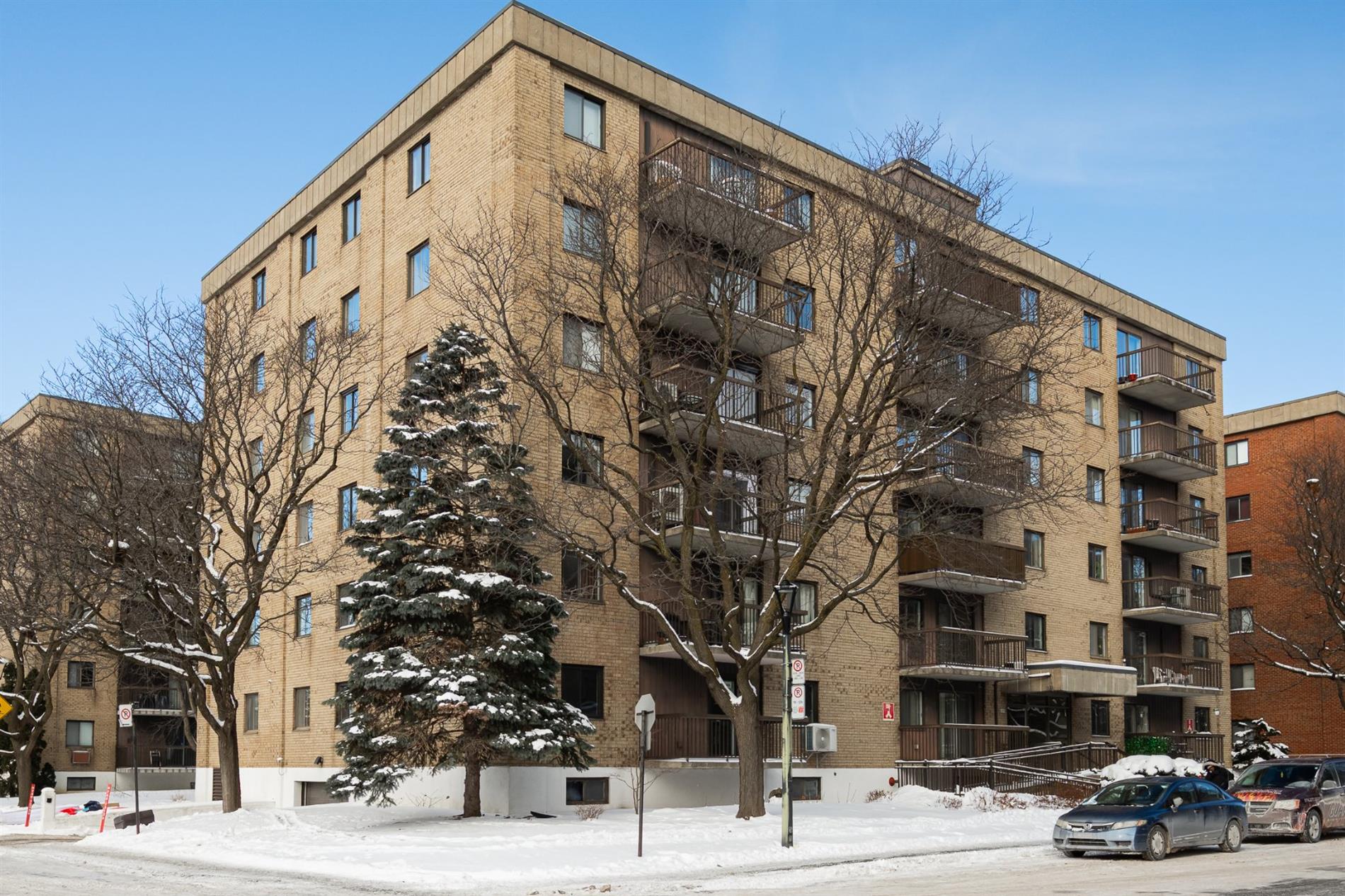 1605 Rue Robert-Charbonneau — photo 1