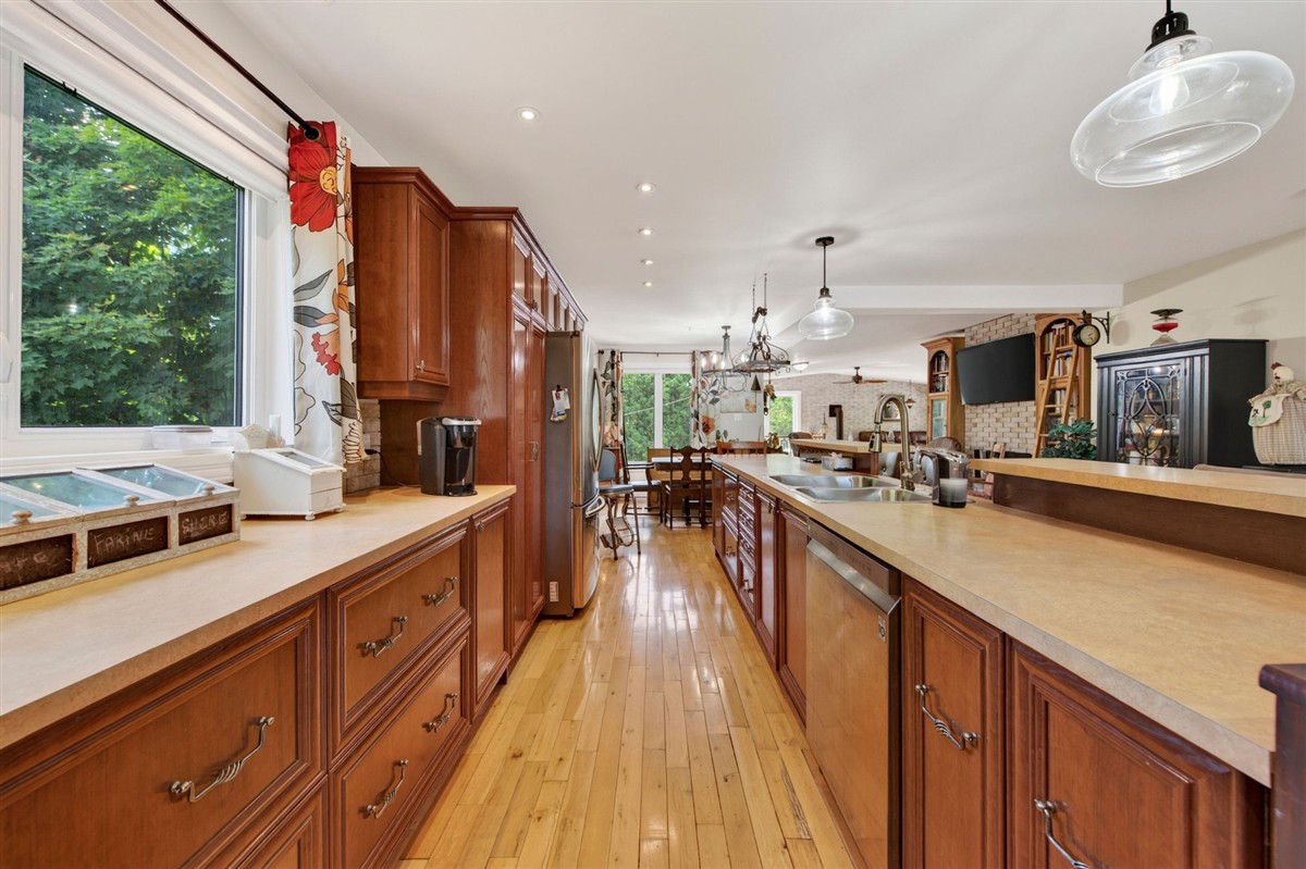 Vue 12 de la propriété réf. 24376487 – 151 Place Cadieux J5K 1B6