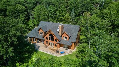 Maison à étages - Lac-Supérieur