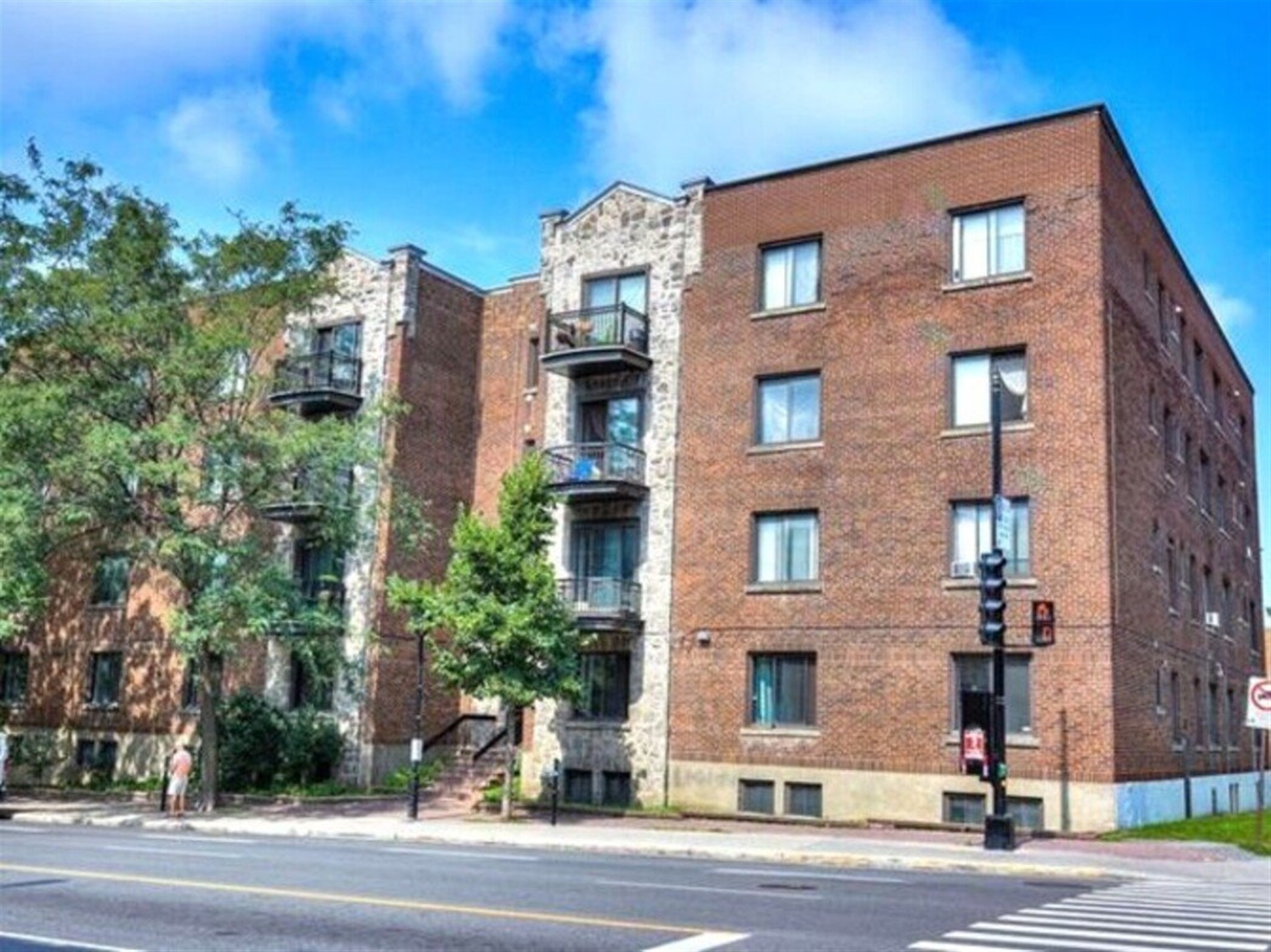 4935 Ch. Queen-Mary — photo 1