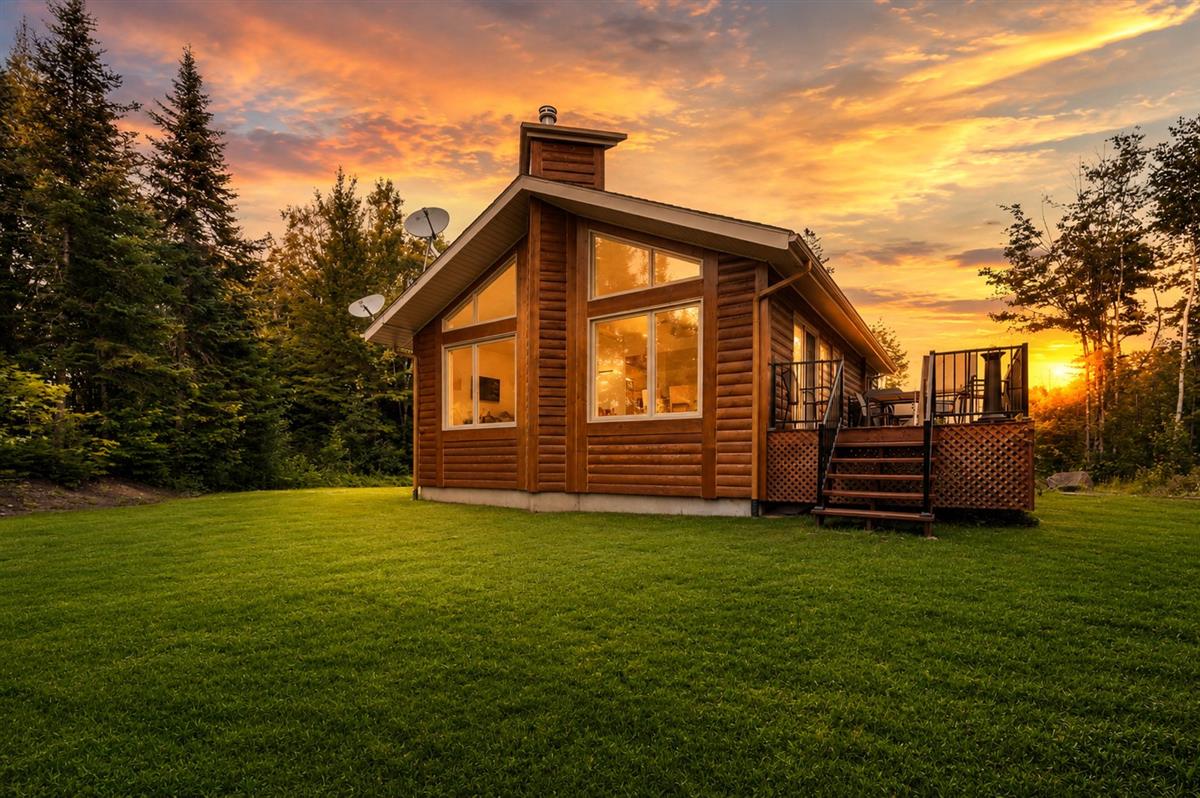 Maison de plain-pied - 232 Ch. des Monarques, Amherst