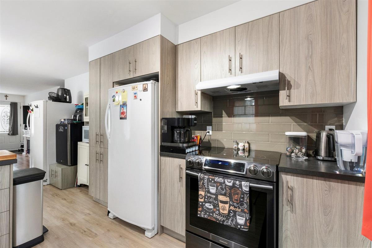 Vue 9 de la propriété réf. 23758572 – 277-279 Rue de Pierrefontaine J7G 1Y1