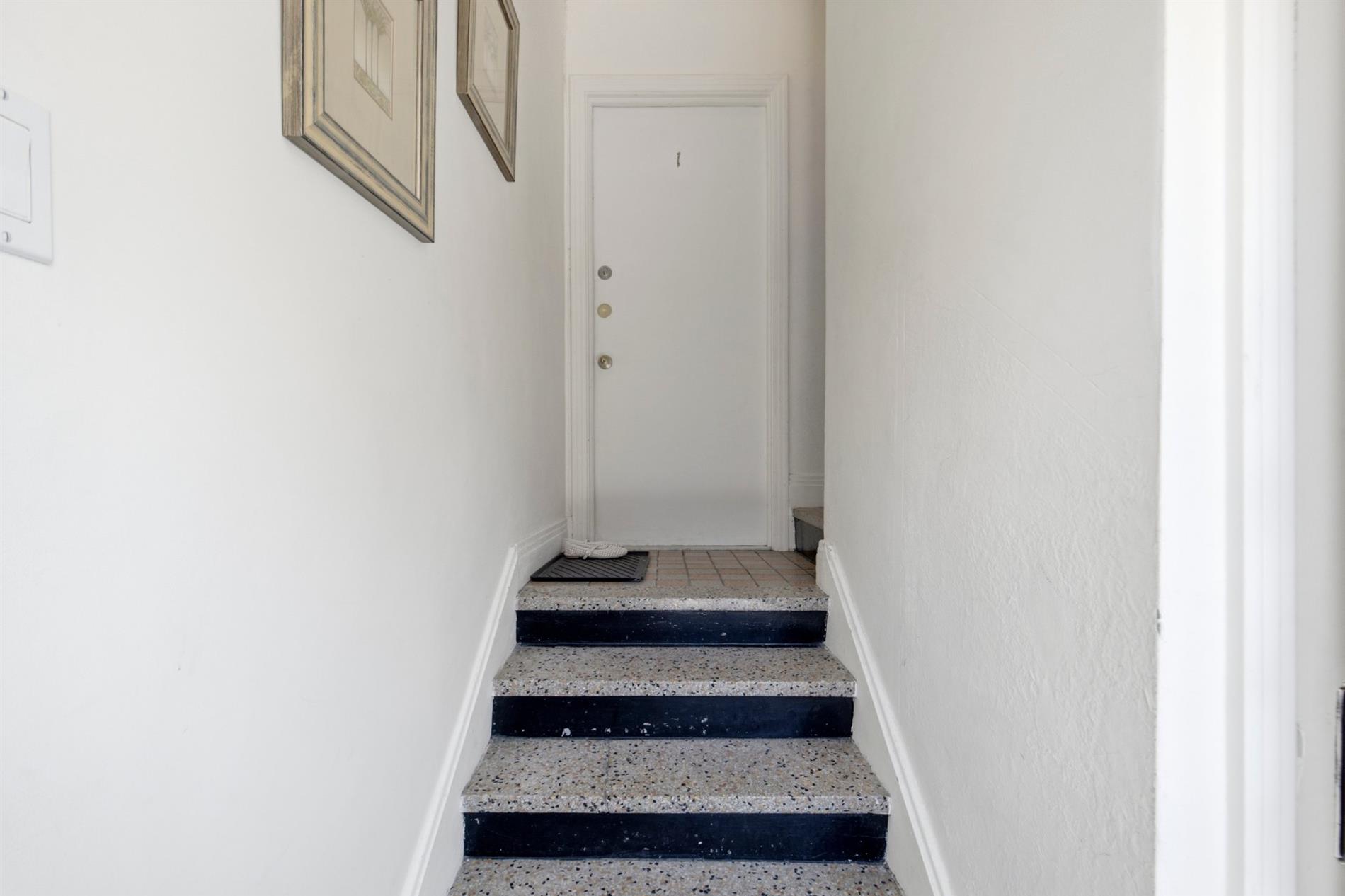 4951 Av. d'Orléans — photo 2