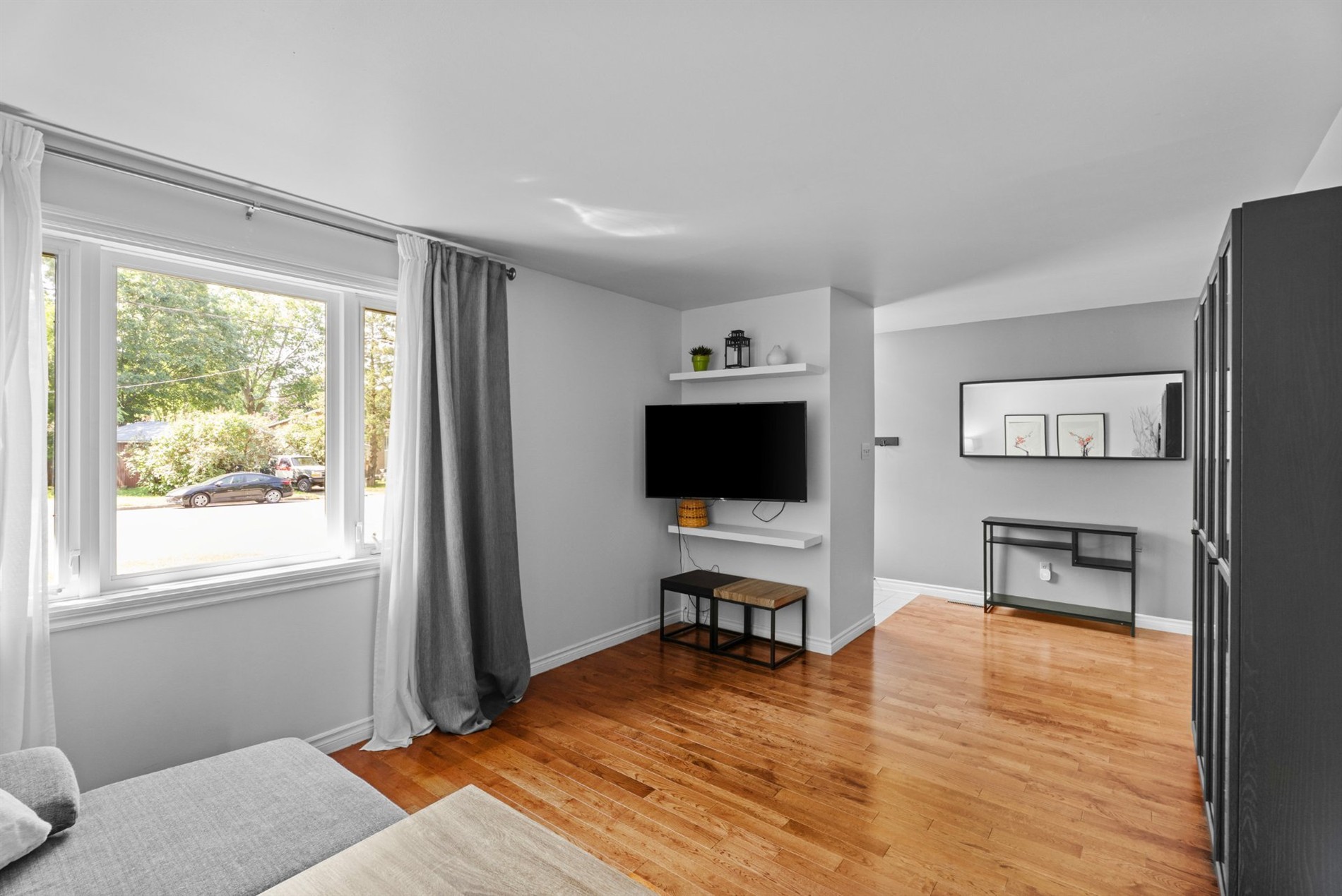124 Place Chestnut — photo 2
