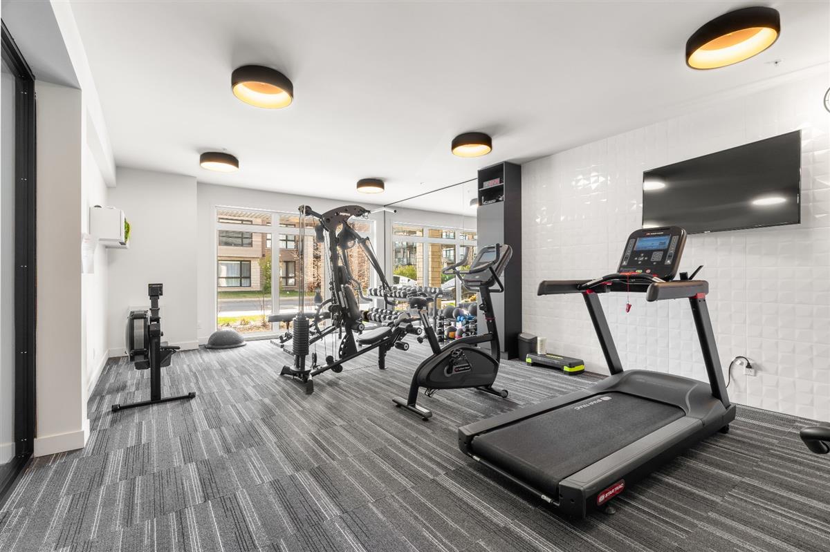 EXERCISE ROOM