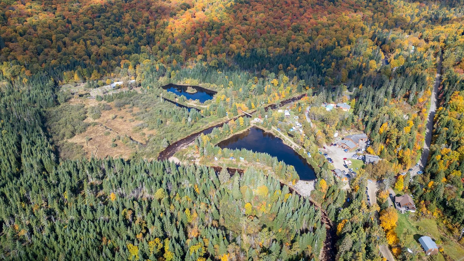 Terrain — 2 Rue non disponible, app. B